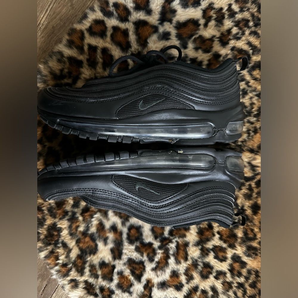 Black air max 97